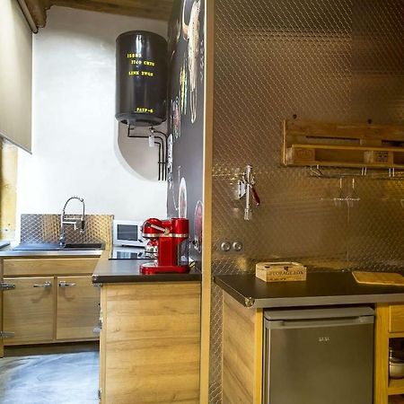 Small Factory Apartment Lyon Exterior foto